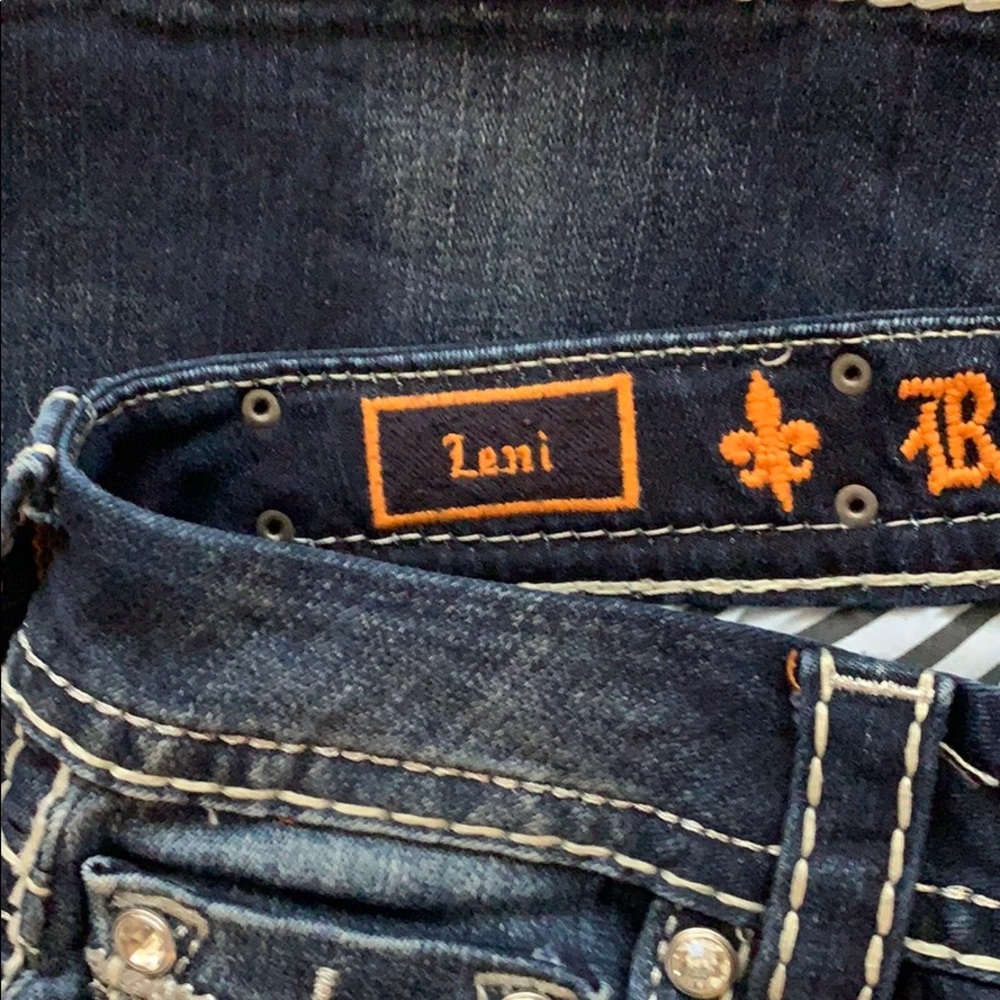 Jeans - Picture 8 of 10